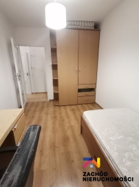 pokój w mieszkaniu trzypokojowym - os. Morelowe.
